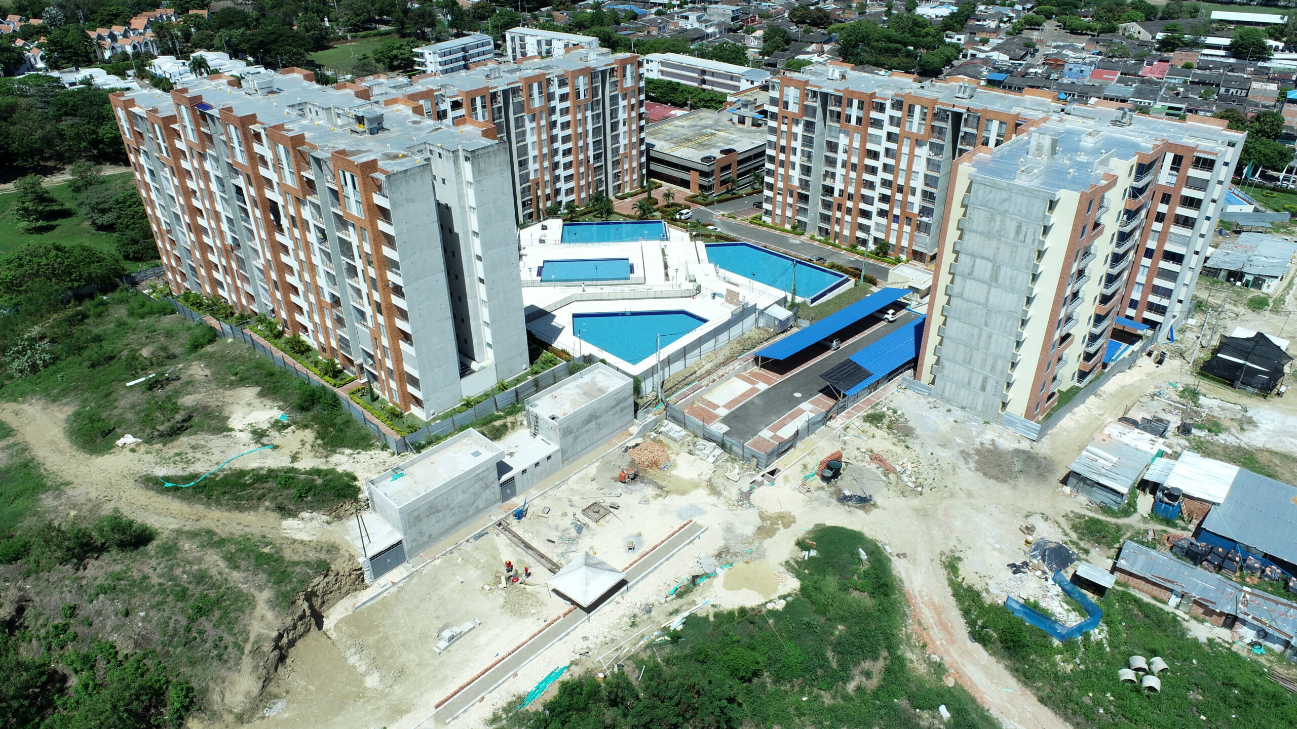 Torre de apartamentos Reserva del peñón en Bogotá - Agosto 2022