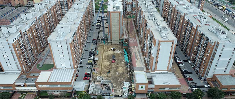 construcción en lote de apartamentos Ciprés de Castilla en Bogotá
