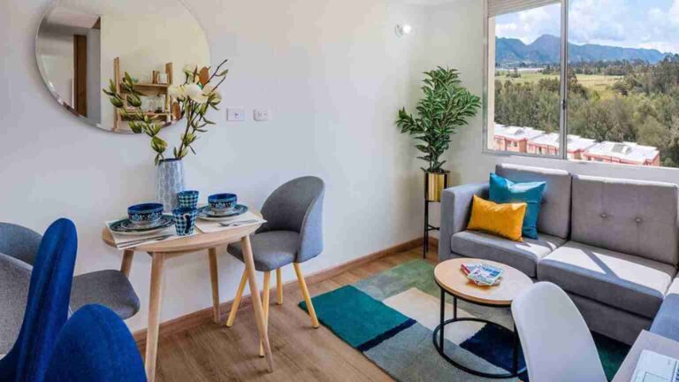 fotografía sala comedor apartamento en Camino verde Bogotá - proyecto VIS en suba - urbansa constructora